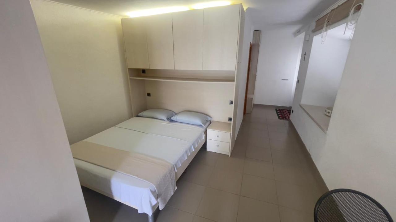 Arbe Downtown Apartment Rab Town Exterior foto