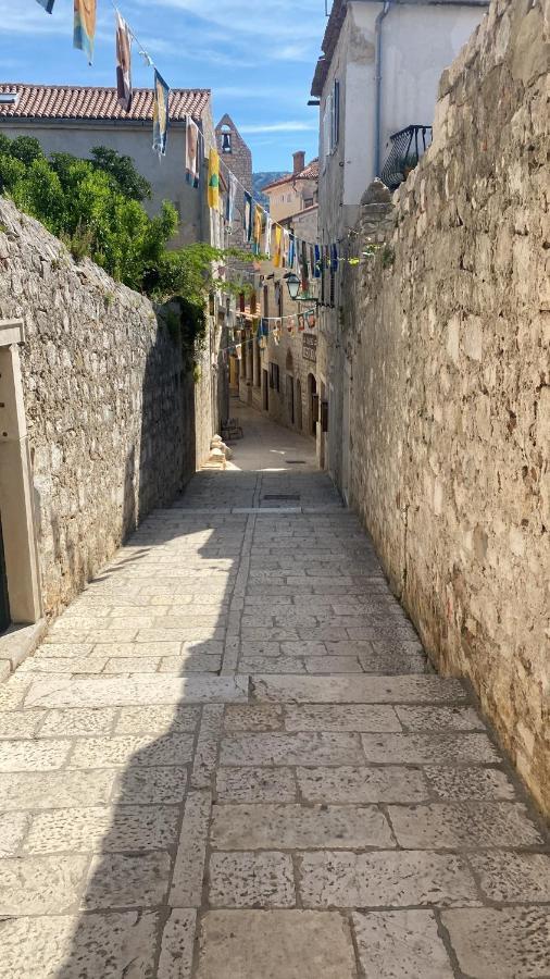 Arbe Downtown Apartment Rab Town Exterior foto