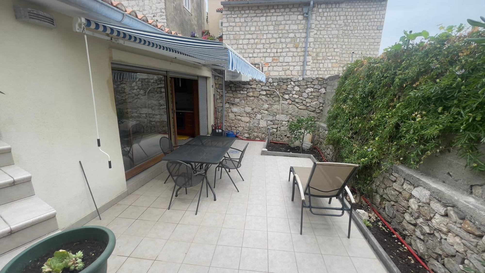 Arbe Downtown Apartment Rab Town Exterior foto